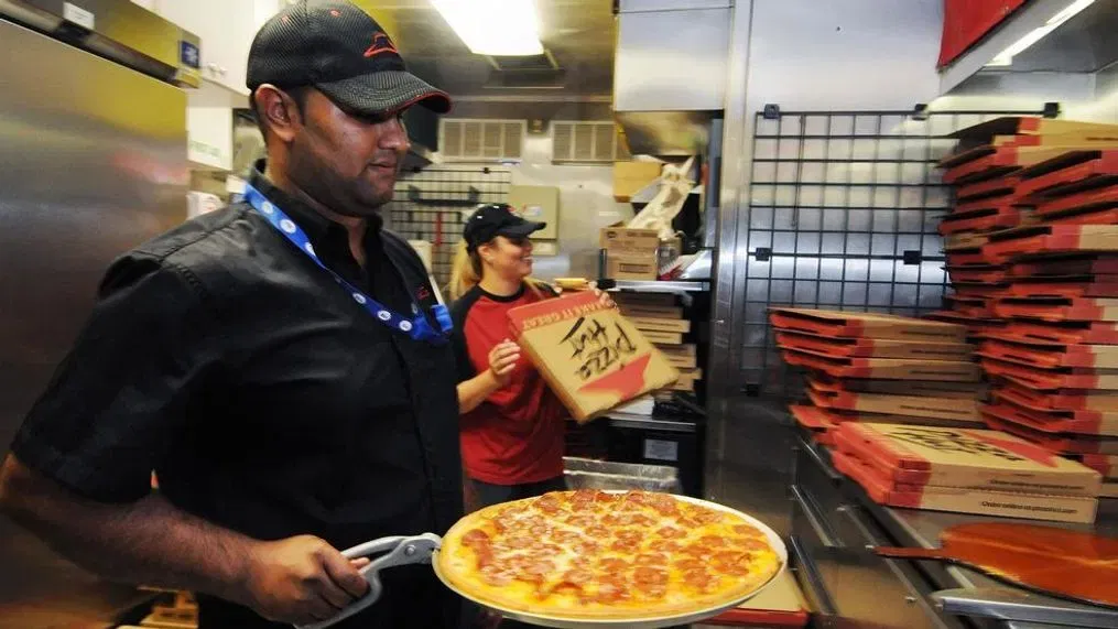 Pizza Hut: Satisfy Your Career Cravings